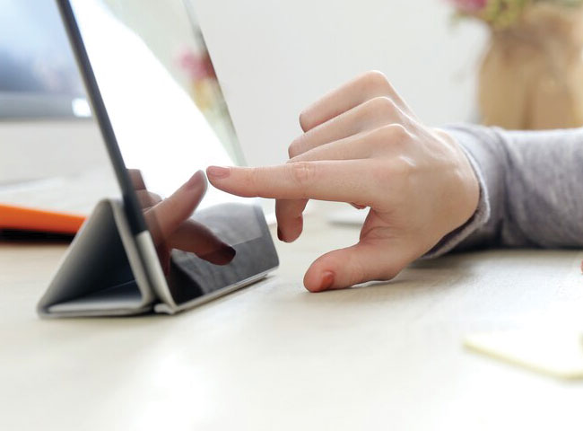 6 Ways Small Businesses Are Leveraging AI